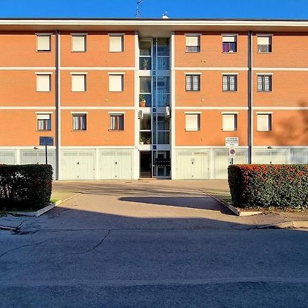 Guest Holiday Bari Reggio Emilia Bagian luar foto