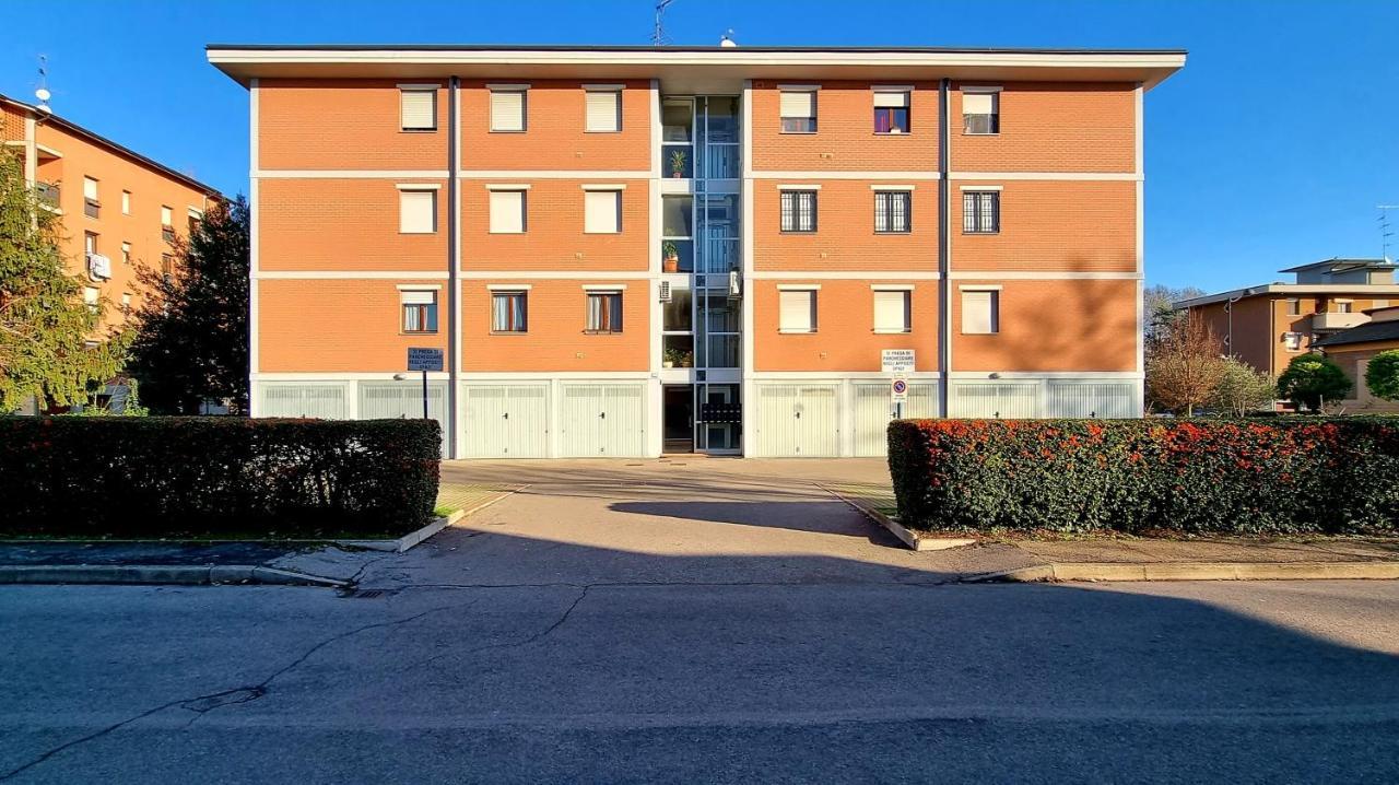 Guest Holiday Bari Reggio Emilia Bagian luar foto