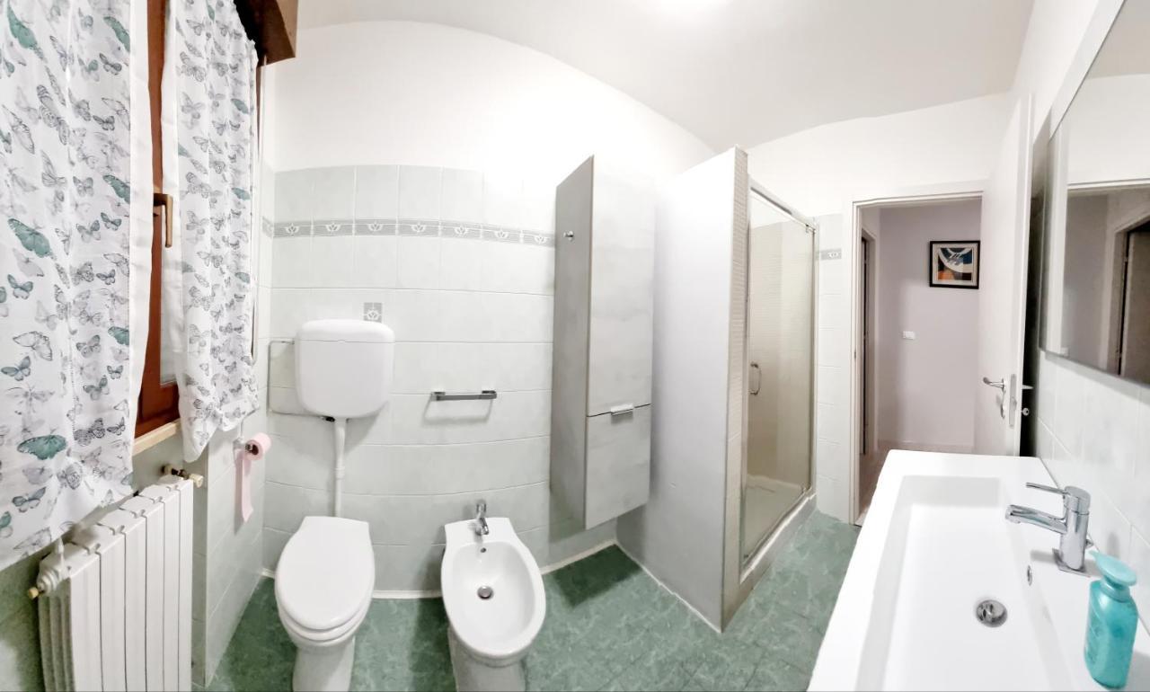 Guest Holiday Bari Reggio Emilia Bagian luar foto