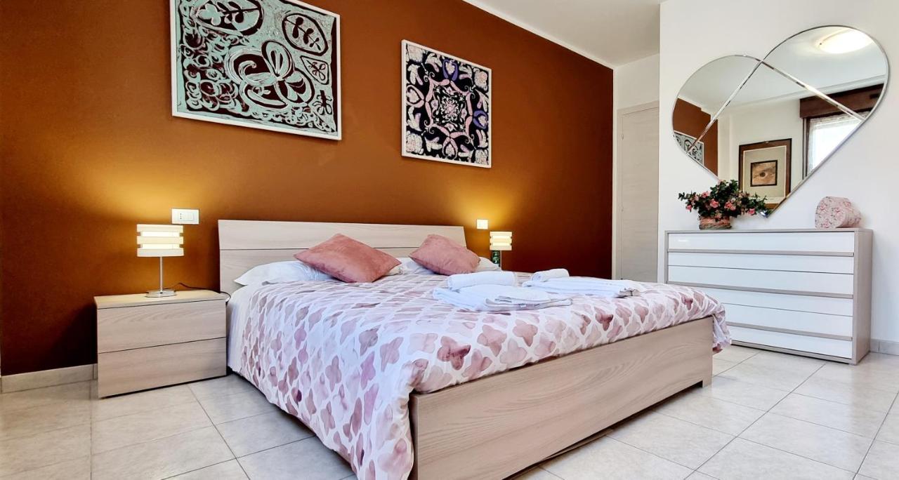 Guest Holiday Bari Reggio Emilia Bagian luar foto
